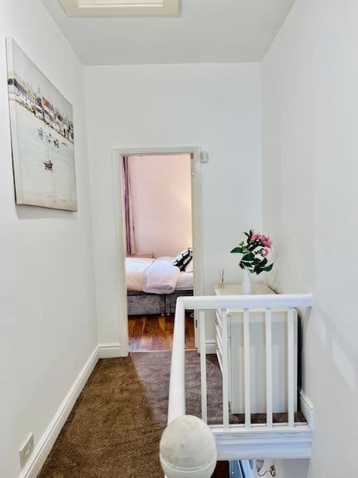 Lovely 3Bed Home Мидълзбро Екстериор снимка