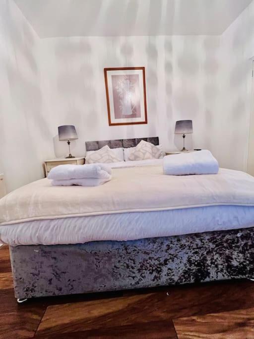 Lovely 3Bed Home Мидълзбро Екстериор снимка